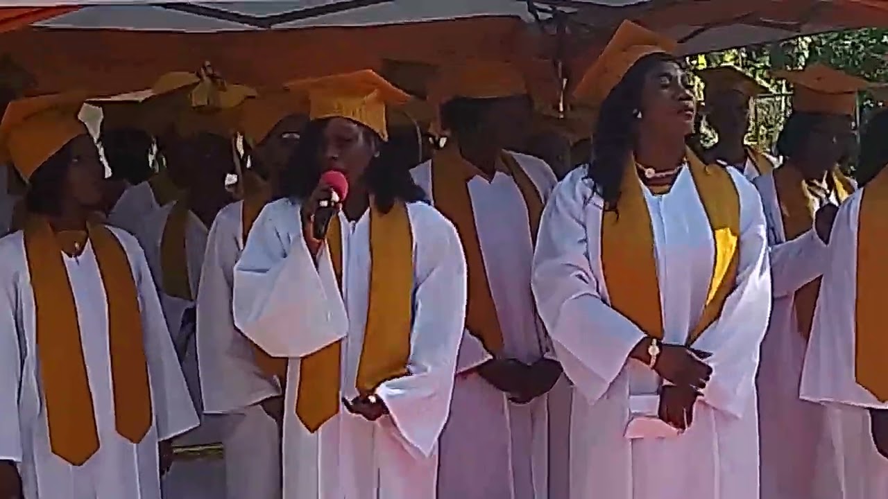 Chant des Futurs Gradués. Titre