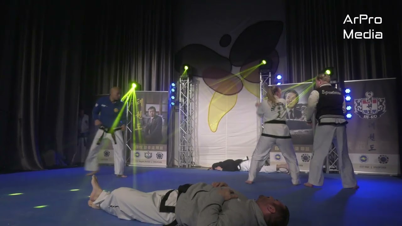Gendt  -  Lingewaards Vrijwilligers Gala  -  Taekwondo Academy Gelderland