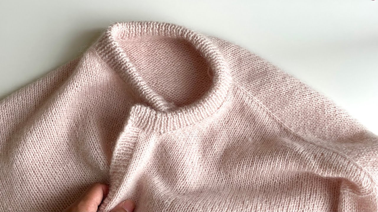 Sewing on the neckband of anywhere cardigan
