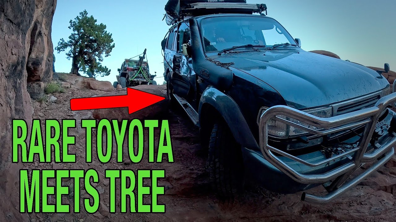 Toyota делает неправильный поворот