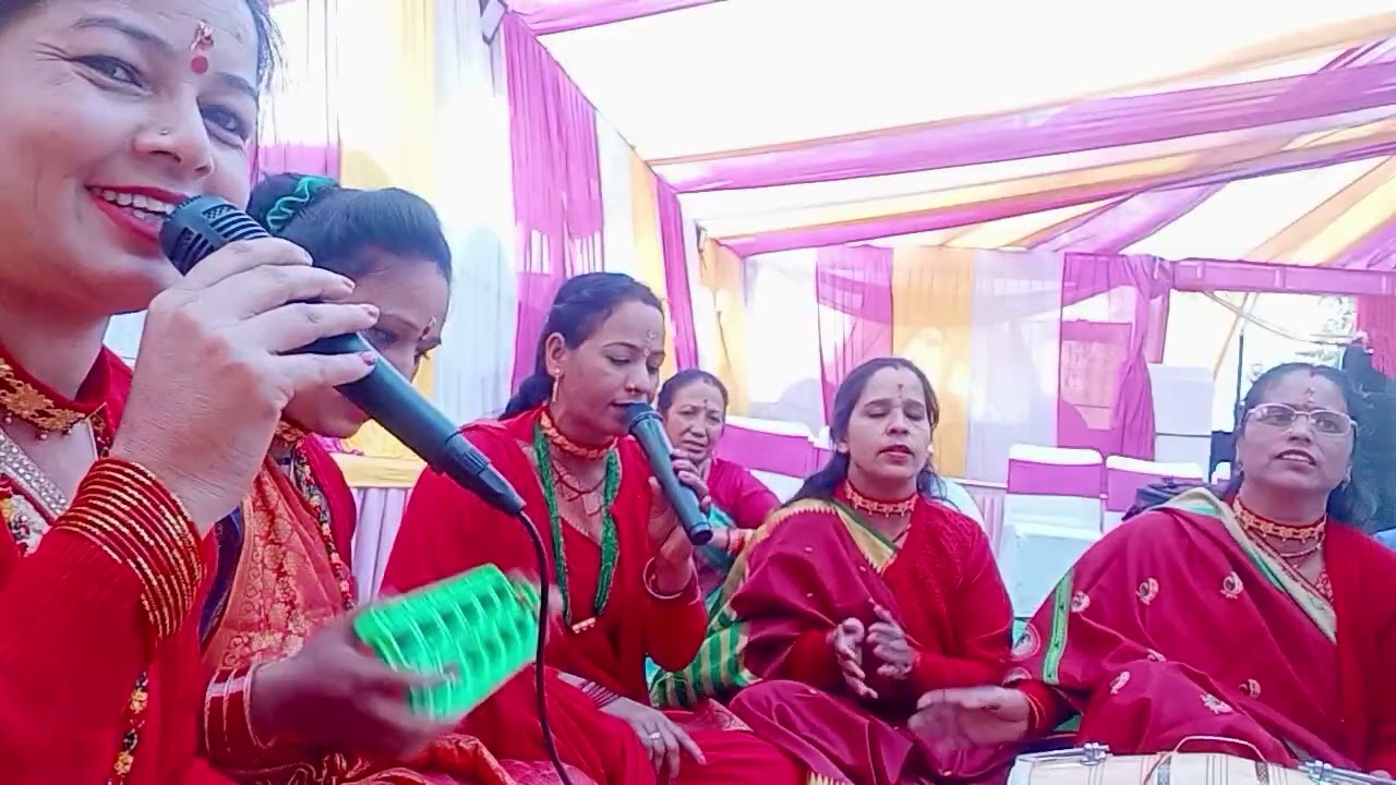 स्वागत है दुर्गा मा का||  गढ़वाली भजन ||#rekharawatofficialvlog #jaimaauffrai teem