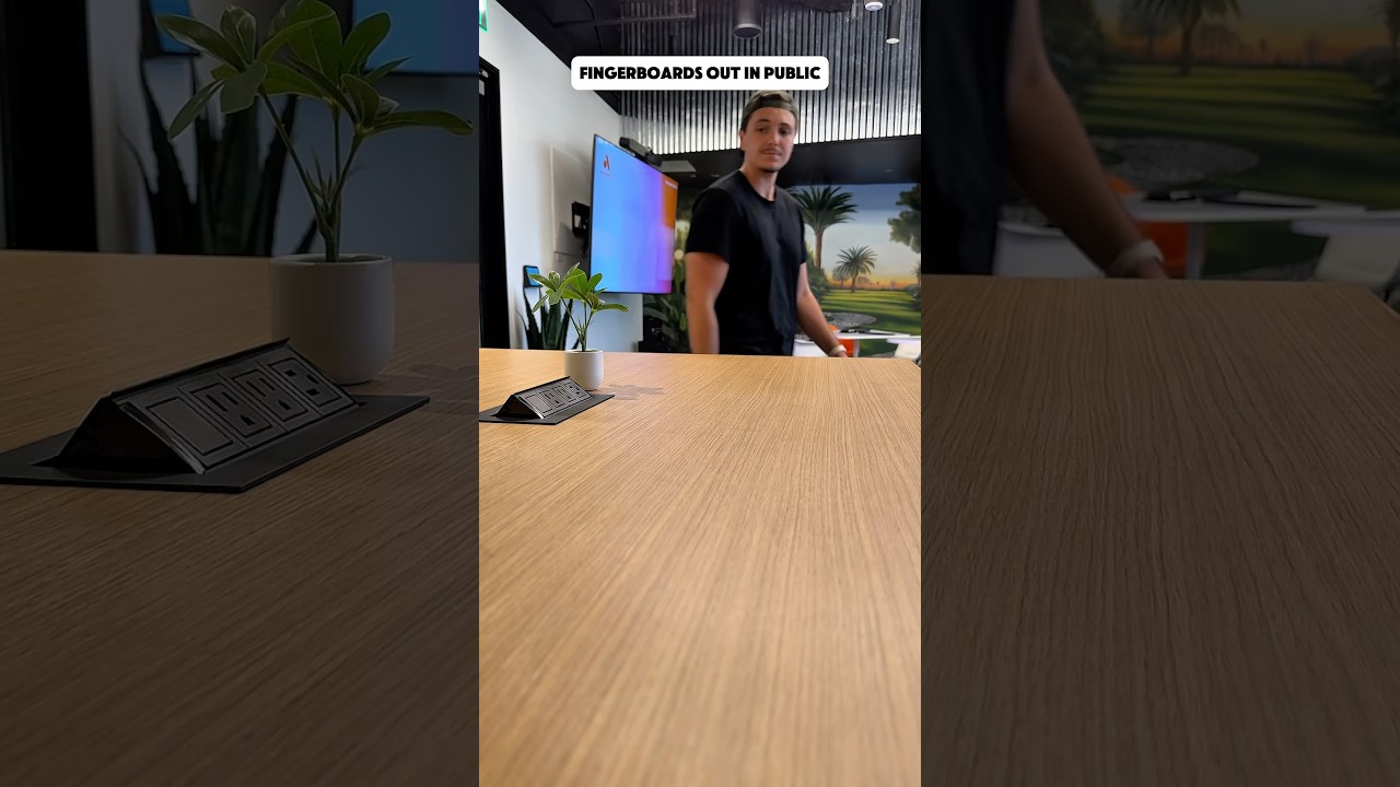 Fingerboards out in Public 