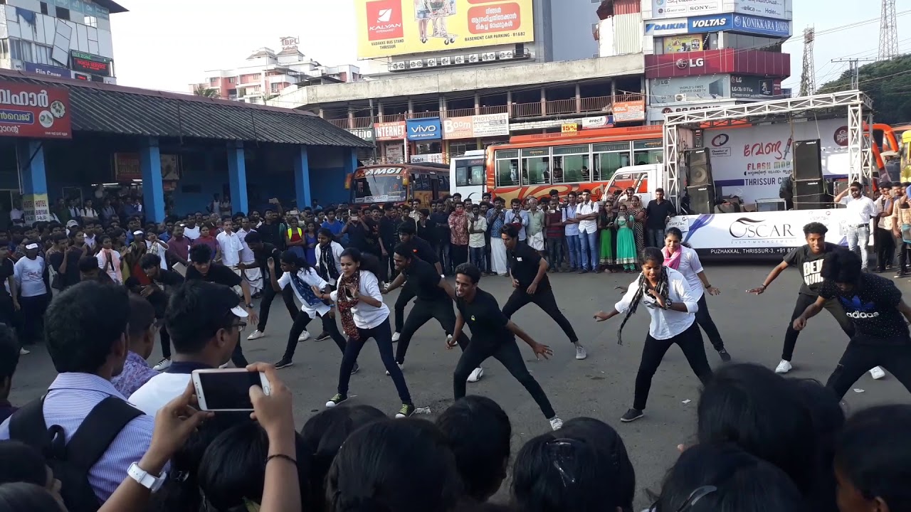 VENDA BRO - FLASH MOB - CHINMAYA MISSION COLLEGE, THRISSUR