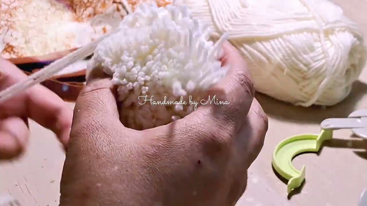 Handmade by Mina 沈浸式手作 Pom Pom 球羊羔絨寶寶帽