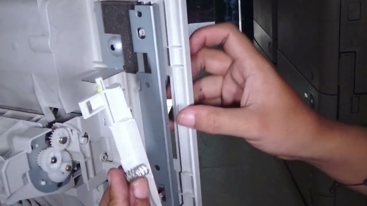 Cara Mengganti Handle Bypass yang Patah di Fotocopy Canon IR Advance 6555 (SEWA COPIER JAKARTA)