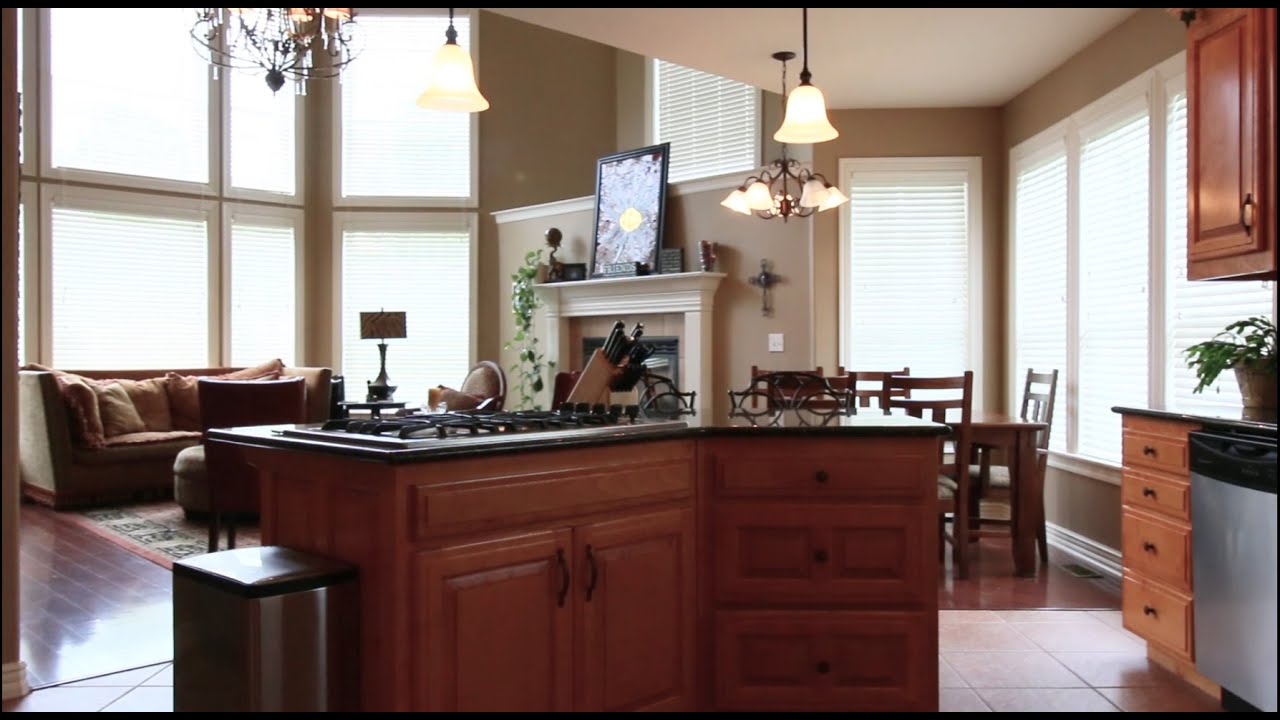 1301 Bluff Springs, Bentonville, Arkansas- Real Estate Property Movie
