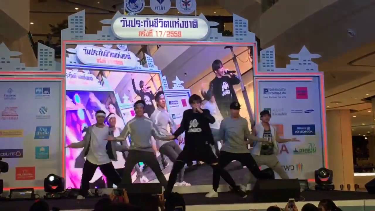 160730 THIRD - LOVE WARNING @ Central Plaza West Gate