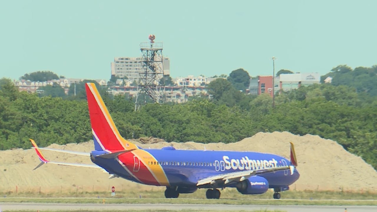 Listen as flight takes off from closed runway at Portland Jetport, despite warning