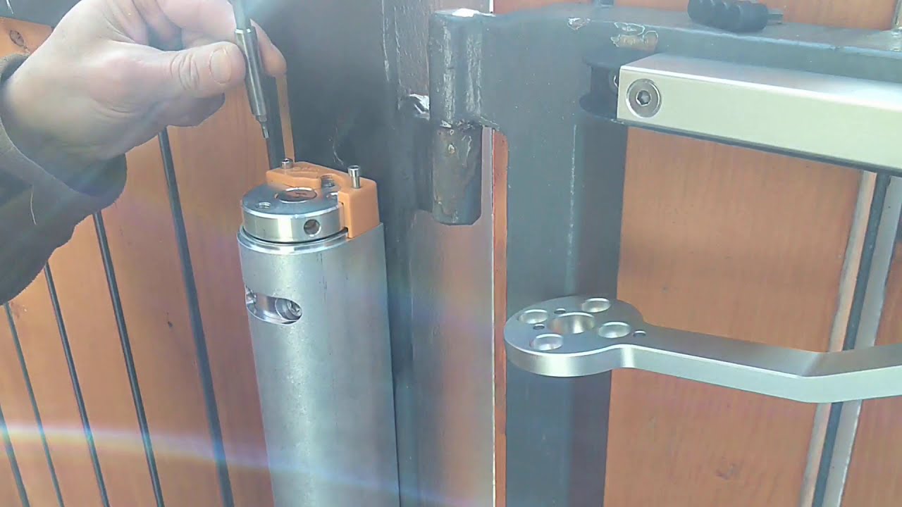 Samozamykacz Locinox VERTICLOSE 2 do furtki - AltumPolska