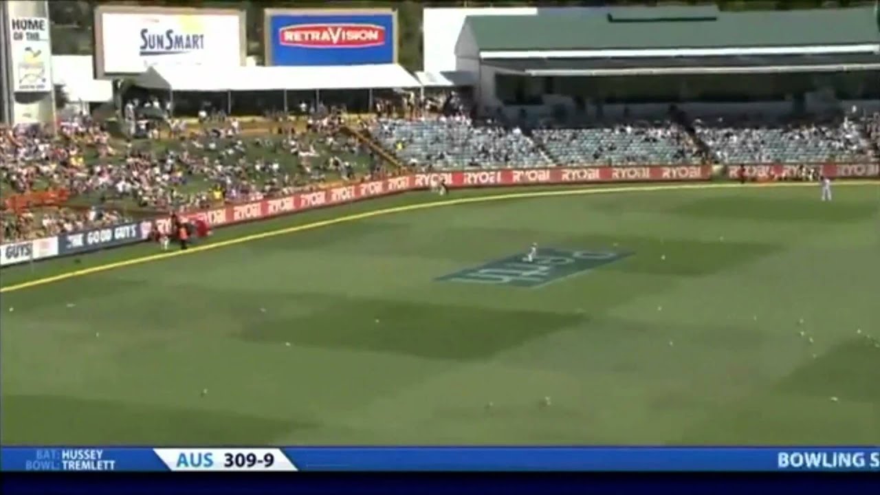 The Ashes Third Test Day Three Perth Highlights 2010-2011 [HD 1920x1080p]