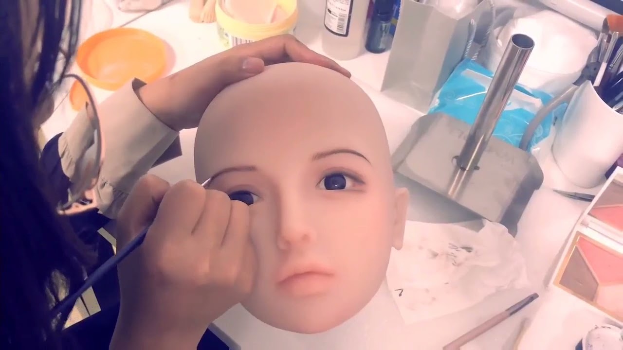 Makeup for tpe doll's head