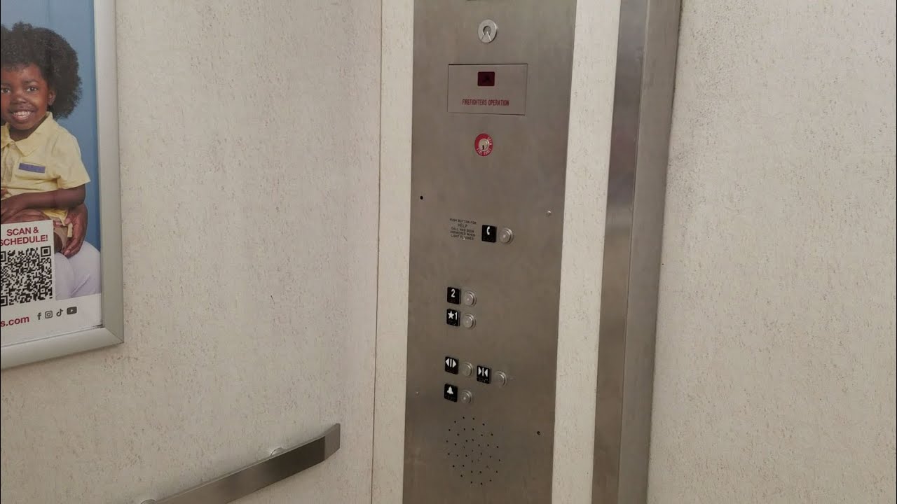 OPEN MACHINE ROOM! Schindler HXpress Hydraulic elevator @ JCPenney Westland Mall, Hialeah FL