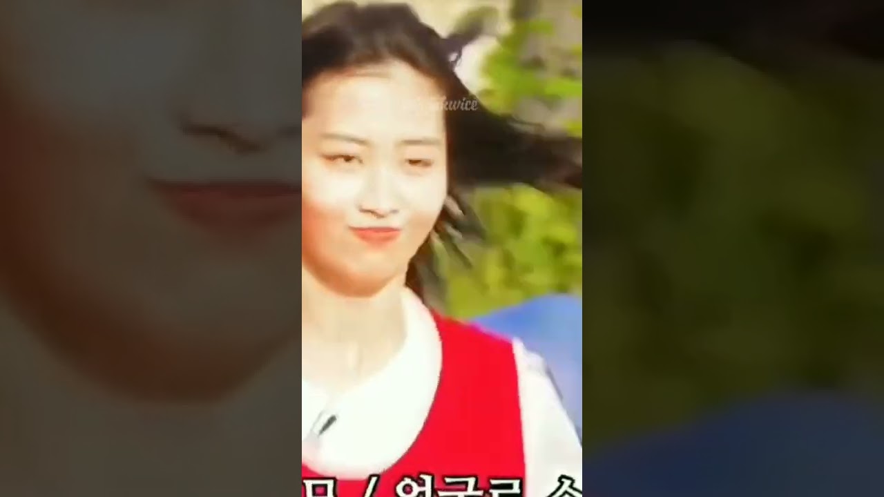 ZOOM IN #momo #twice #once #jessi #zoom #zoomchallenge