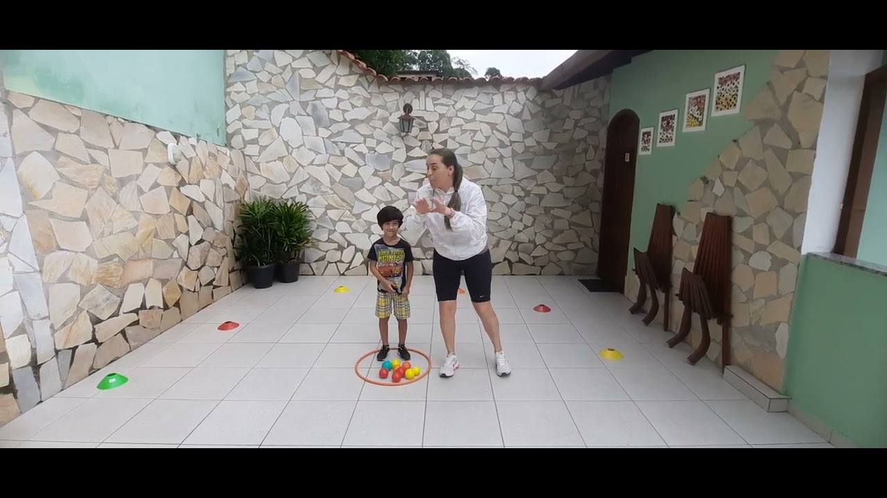 CÍRCULO COLORIDO!!!!!!CONTROLE MOTOR, ÓCULO MANUAL COM A TIA LILI!!!!