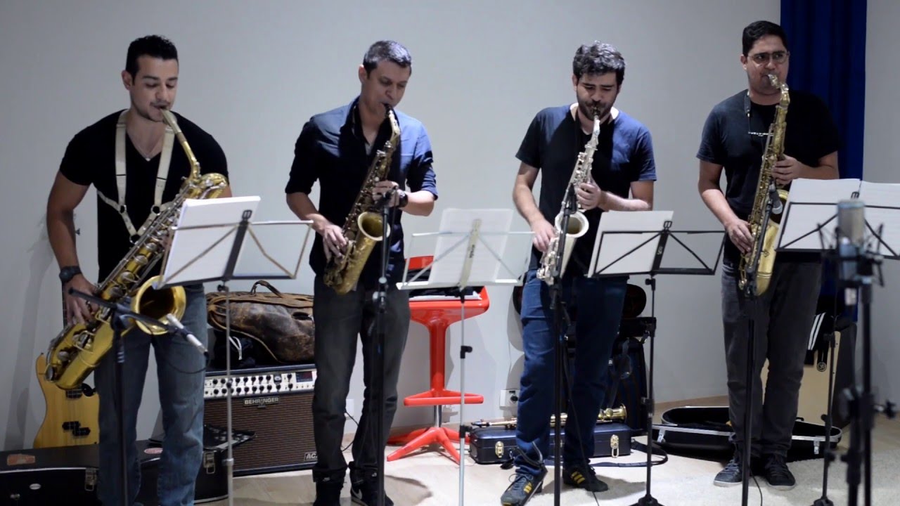 Quarteto Saxology  - Eu só quero um Xodó