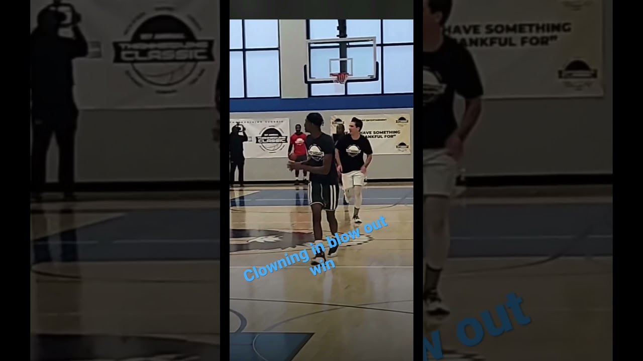 Dunk in Milwaukee tournament🕺🏻. BIG O is must see tv #basketball #milwaukee #dunk #shorts
