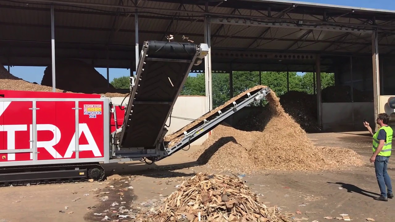 Ecostar HEXTRA mobile disc screen  with Morbarck shredder