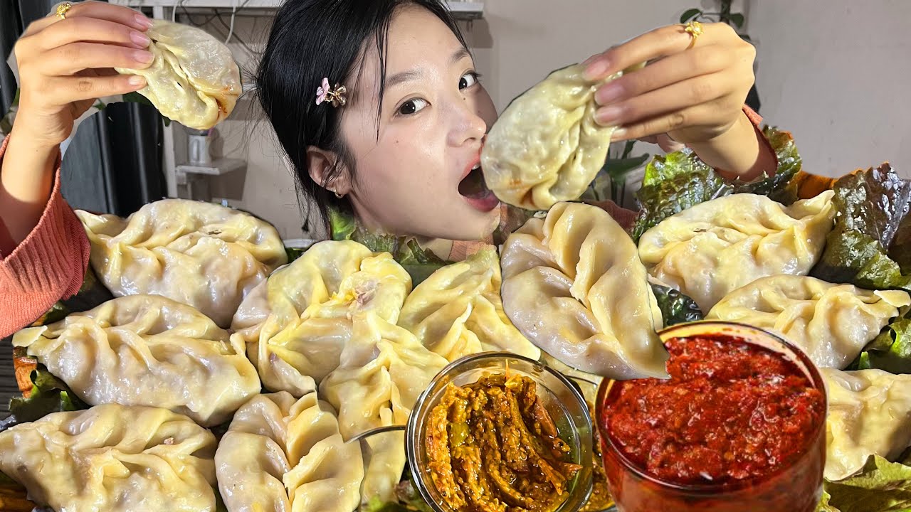 Big Spicy Momo Mukbang😱| Indian Girl 🇮🇳 |