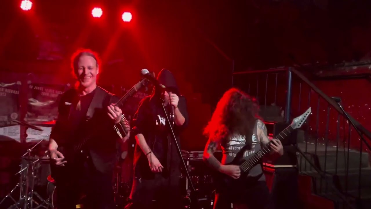 @KADAVERFICKERTV  - Dortmund Asozial live in Coesfeld. Kadaverficker!
