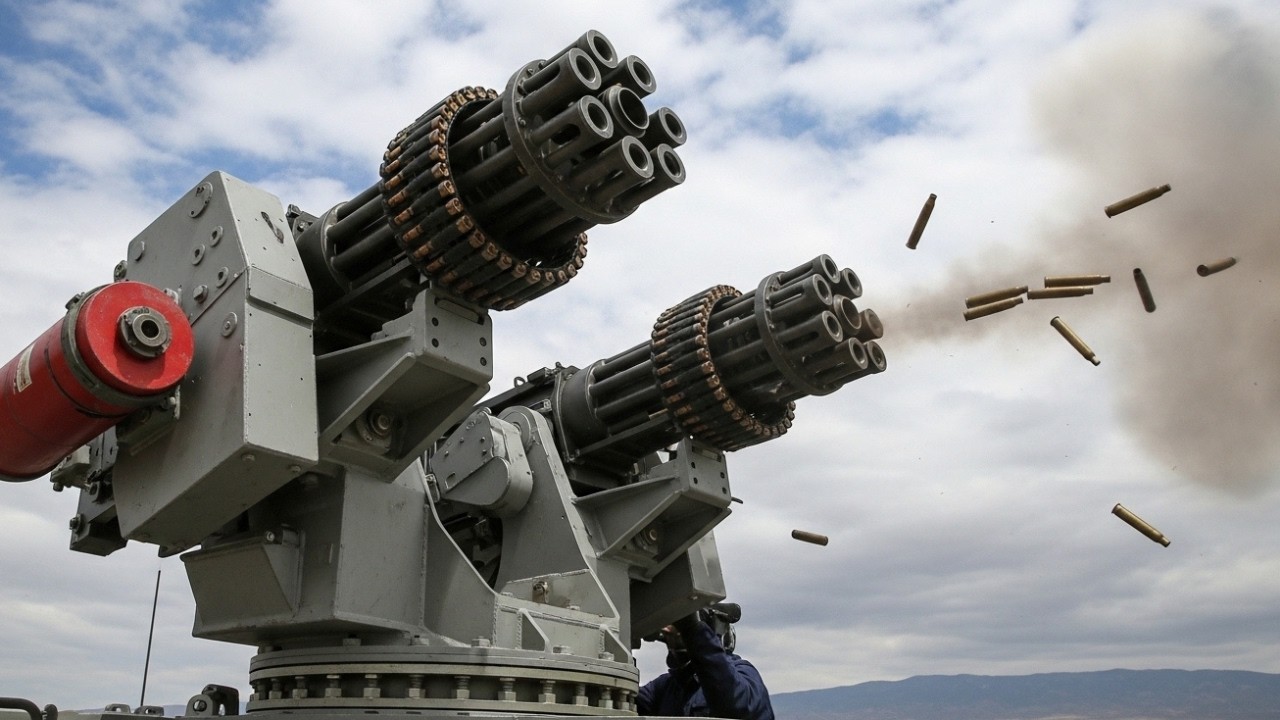 ВМС США испытали новейшее оружие Phalanx CIWS для уничтожения иранских ракет