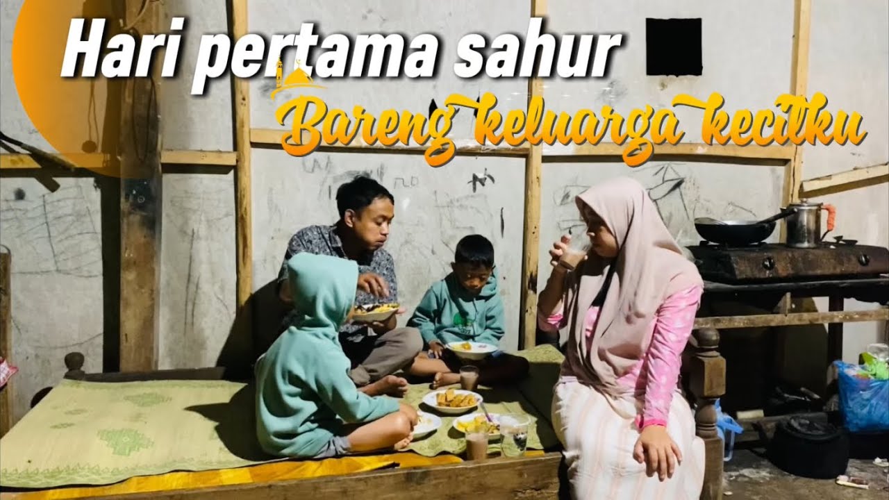 Masak Tumis Tomat Buat Sahur Keluarga Kecilku
