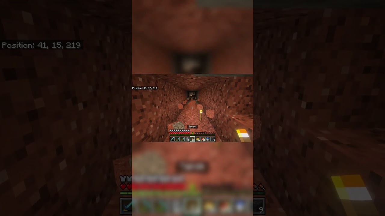 Подземная железная дорога против Небесной железной дороги 😭