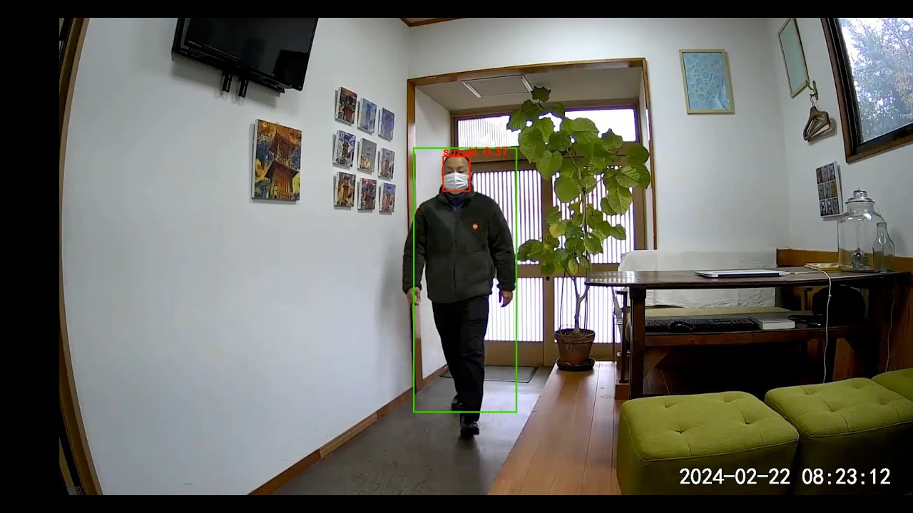 ソラカメ（soracom）で撮影した動画をOpenCVで解析して、社員かどうかラベル付けする。