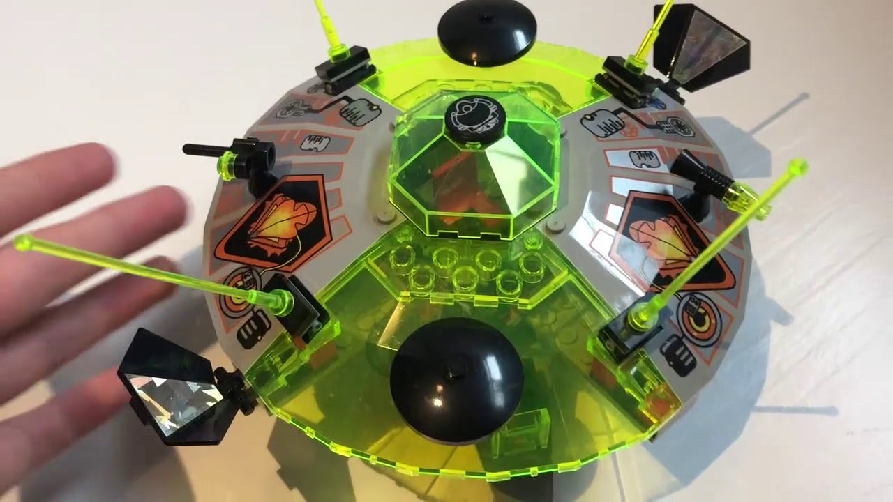 Lego 6900/6999 Cyber Saucer Set Review