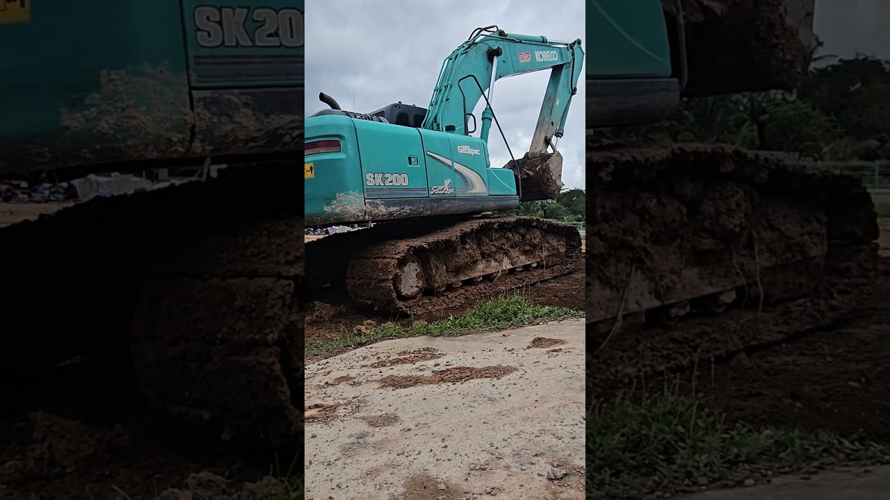 Review Excavators car 