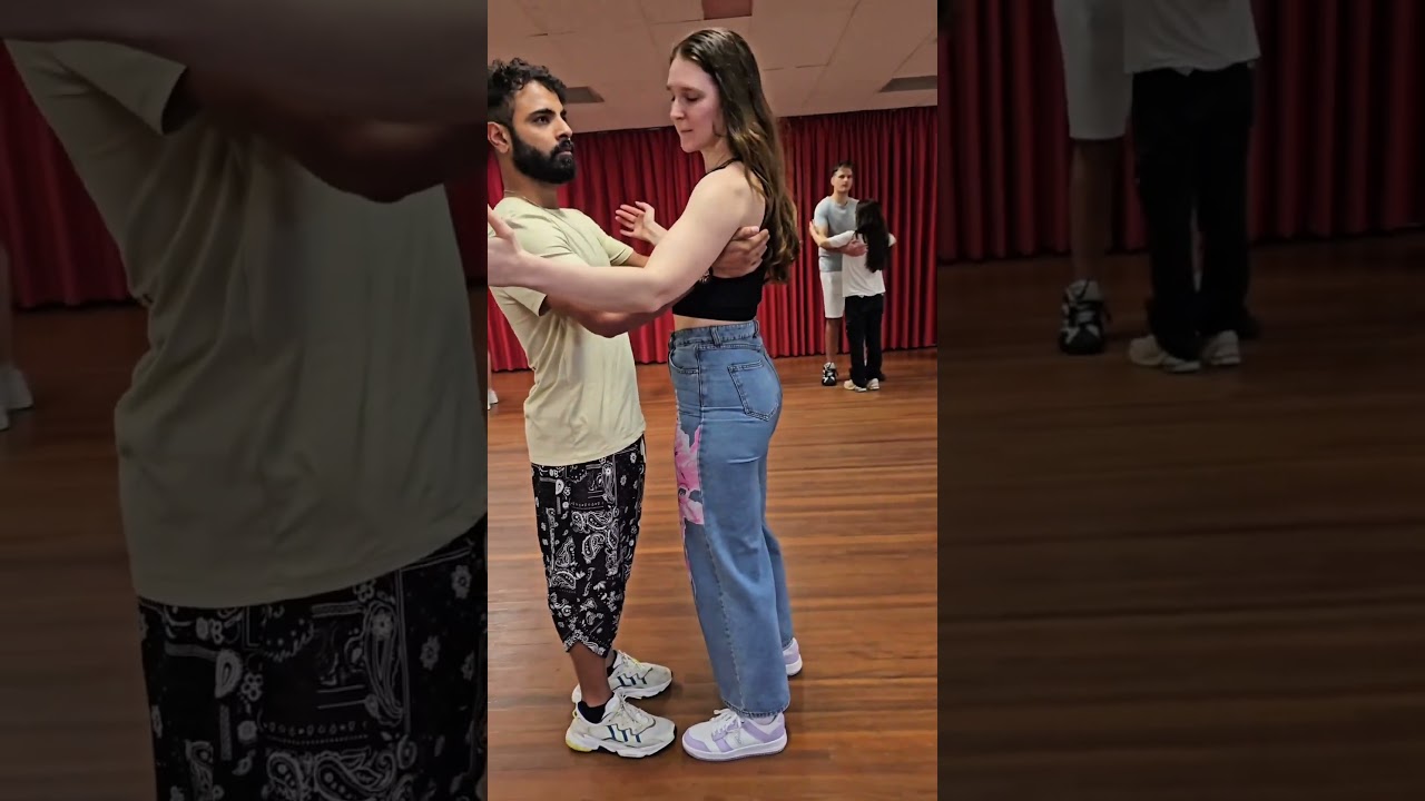 Bachata connection tips 🤩#thingstodoinbrisbane #danceculture #fun #brisbane #danceclass
