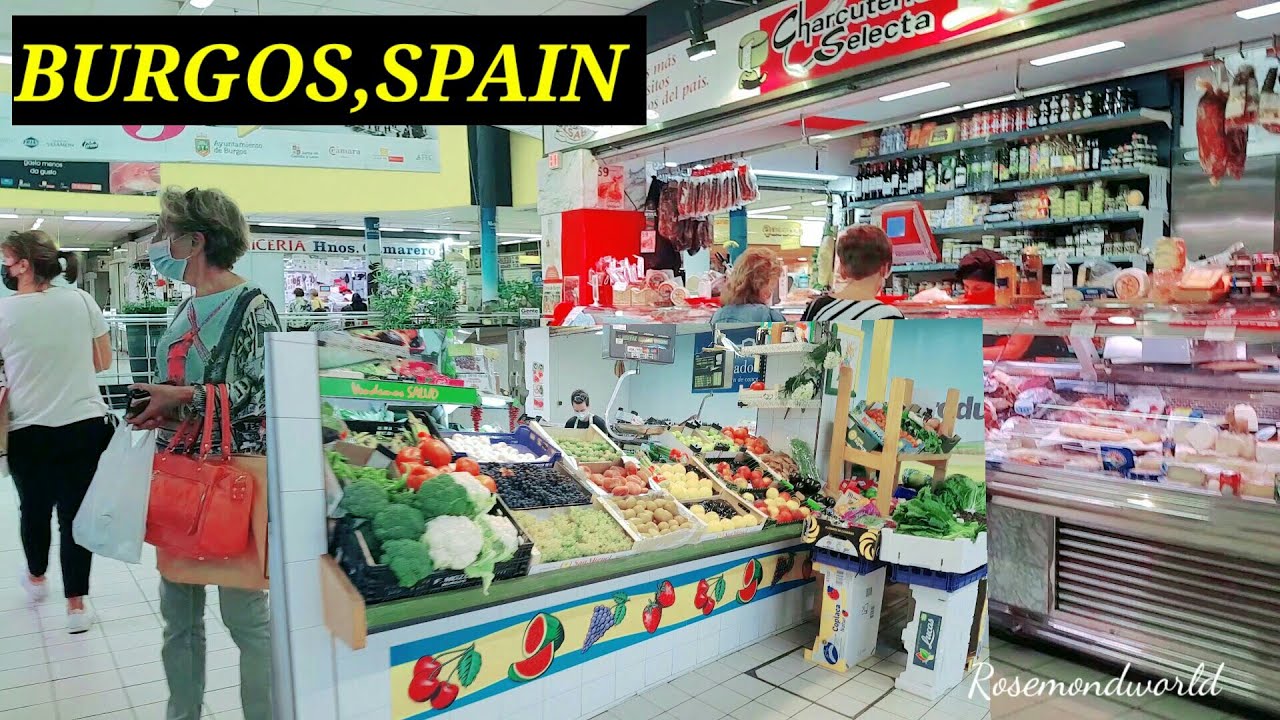 WALKING INSIDE A MINI MARKET IN BURGOS CITY.