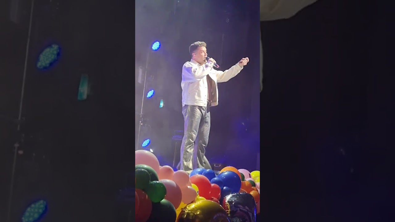 Joe's Big Pride Party, Joe Mcelderry. Don't let the sun go down on me. 19.07.24