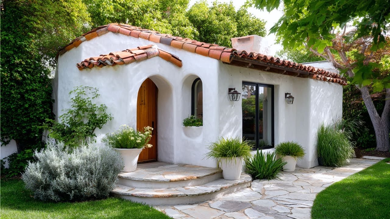 Mediterranean Clay House Design – Architecture, Materials & Lifestyle