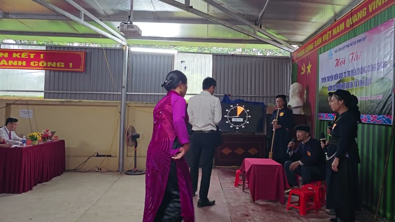 Ngô thì lép lọn thì dịch bênh.