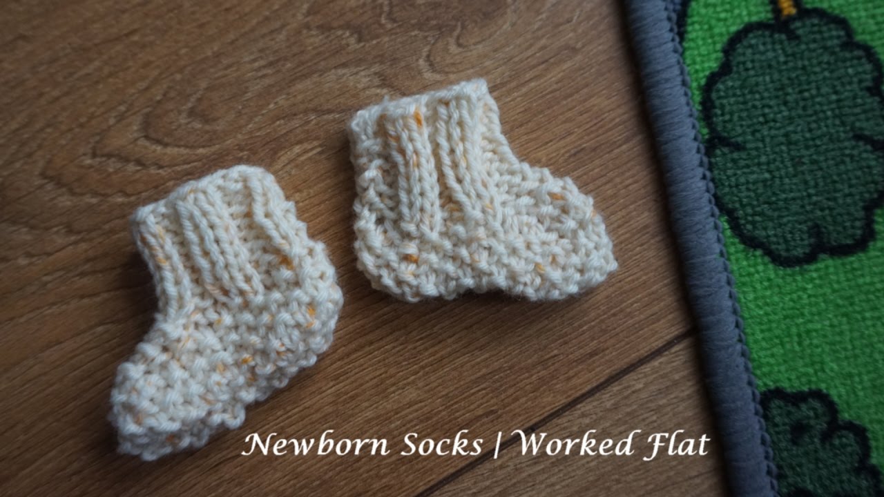 Newborn Moss Stitch Socks | Worked Flat