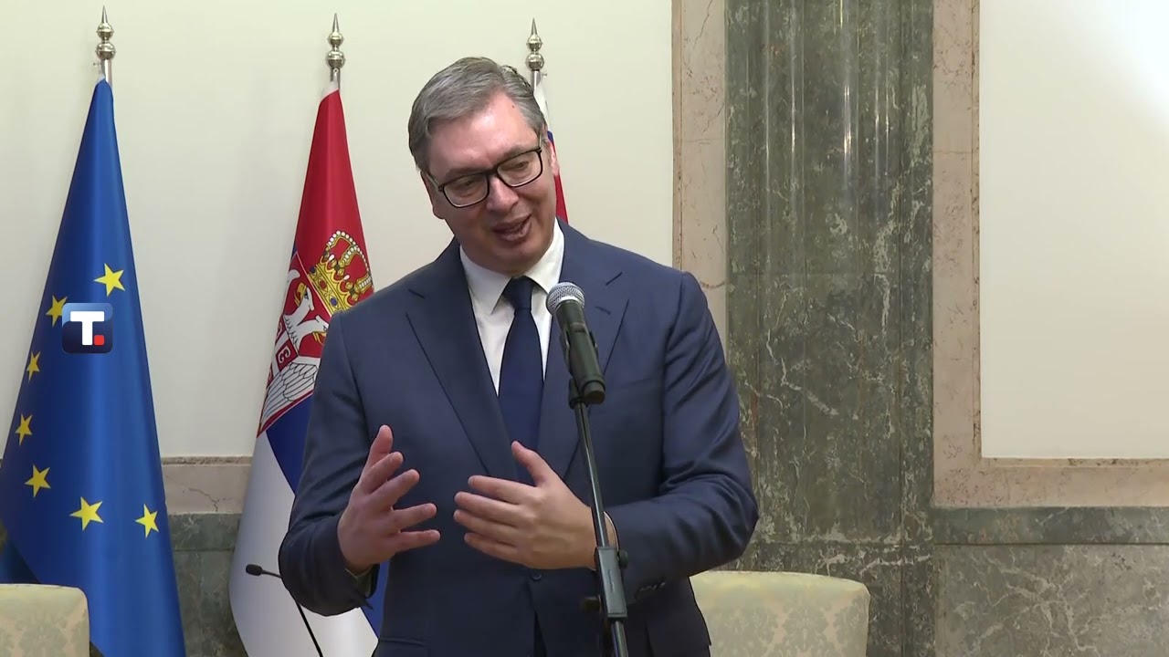 Vučić: Stiglo 2,479 miliona prijava za objekte, prva rešenja u februaru ili početkom marta