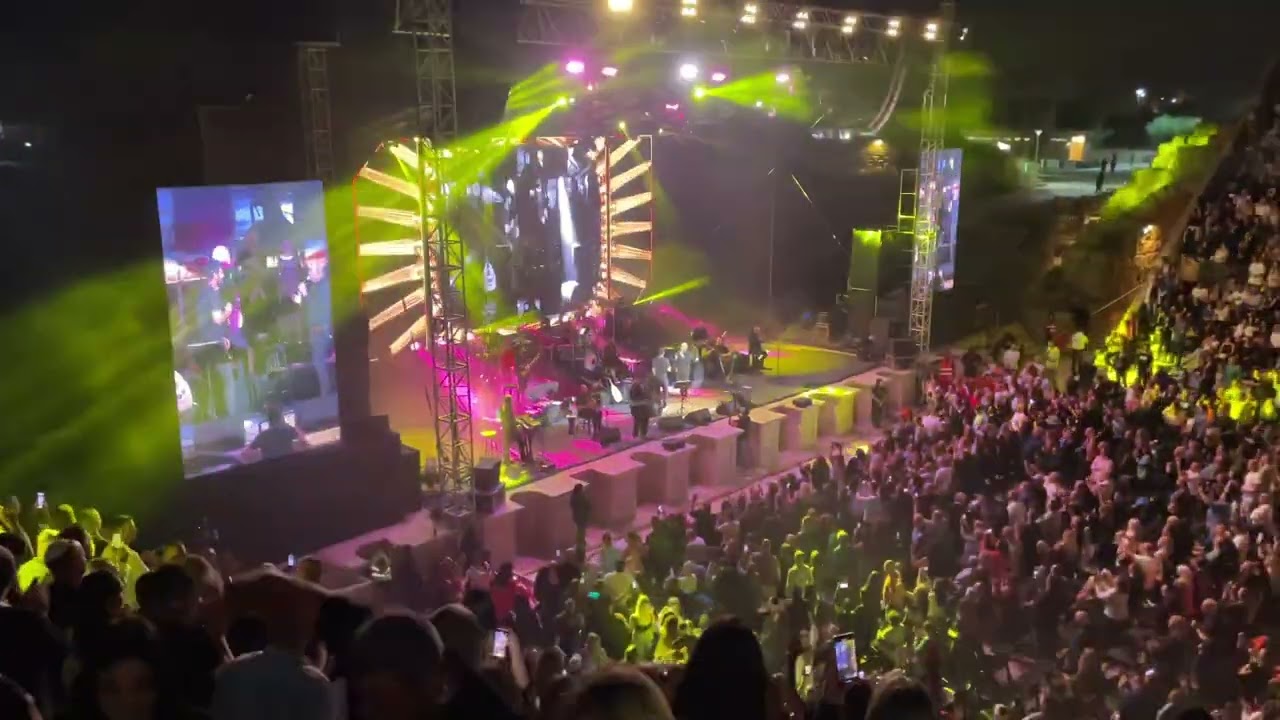איציק קלה ועידן עמדי שרים כורדית בקיסריה 2022