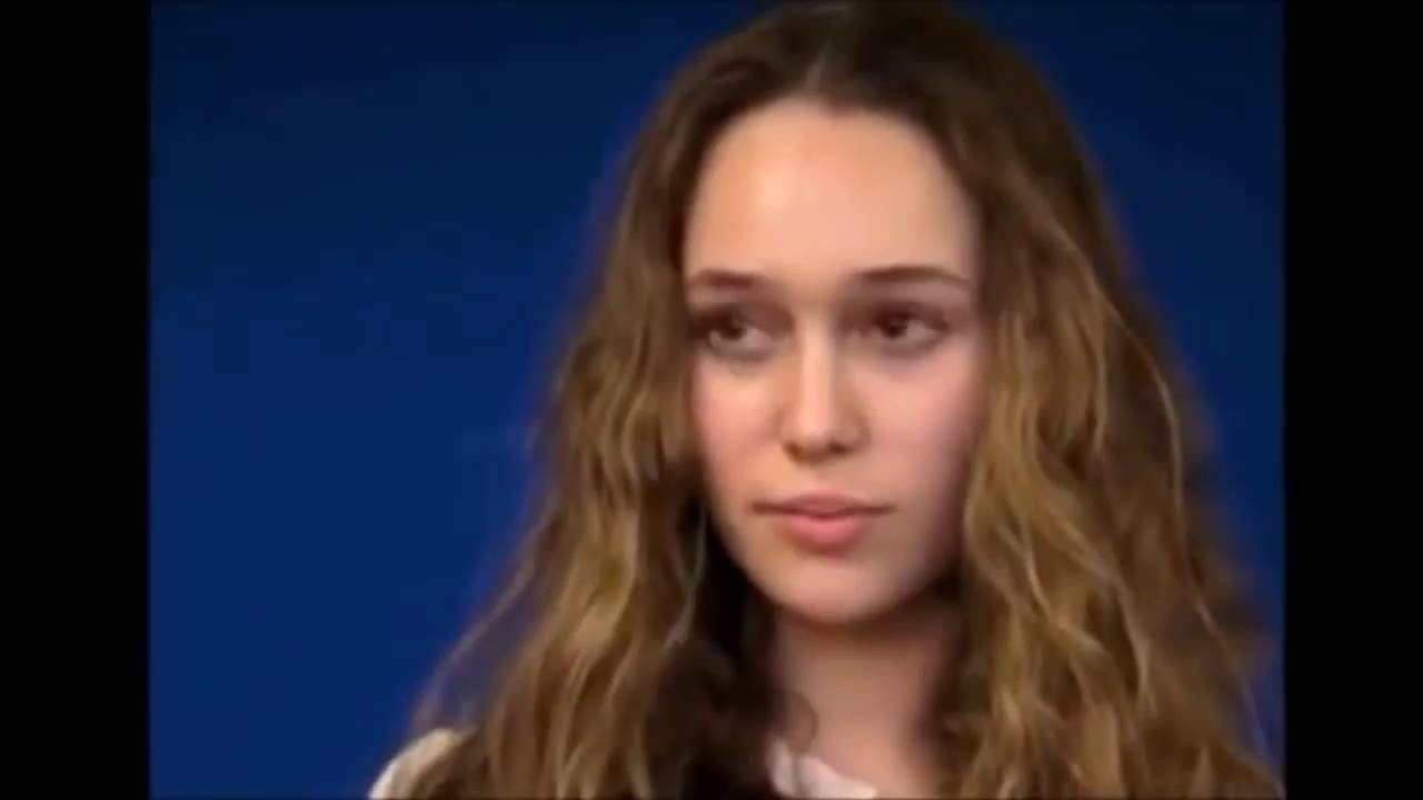 Alycia Debnam- Carey