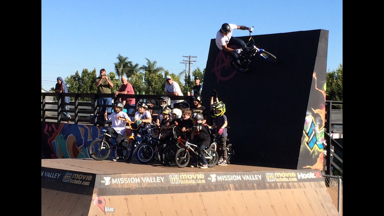 LIL PROS BMX TOUR - Part 2 - San Diego Clairemont Skatepark & Orange County