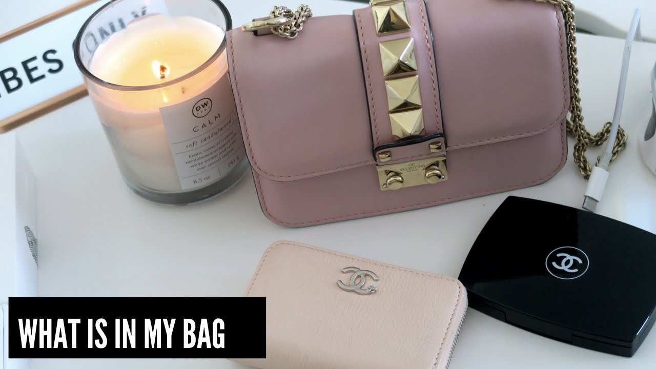 What is in my Valentino Bag! WOW is it a tiny bag !