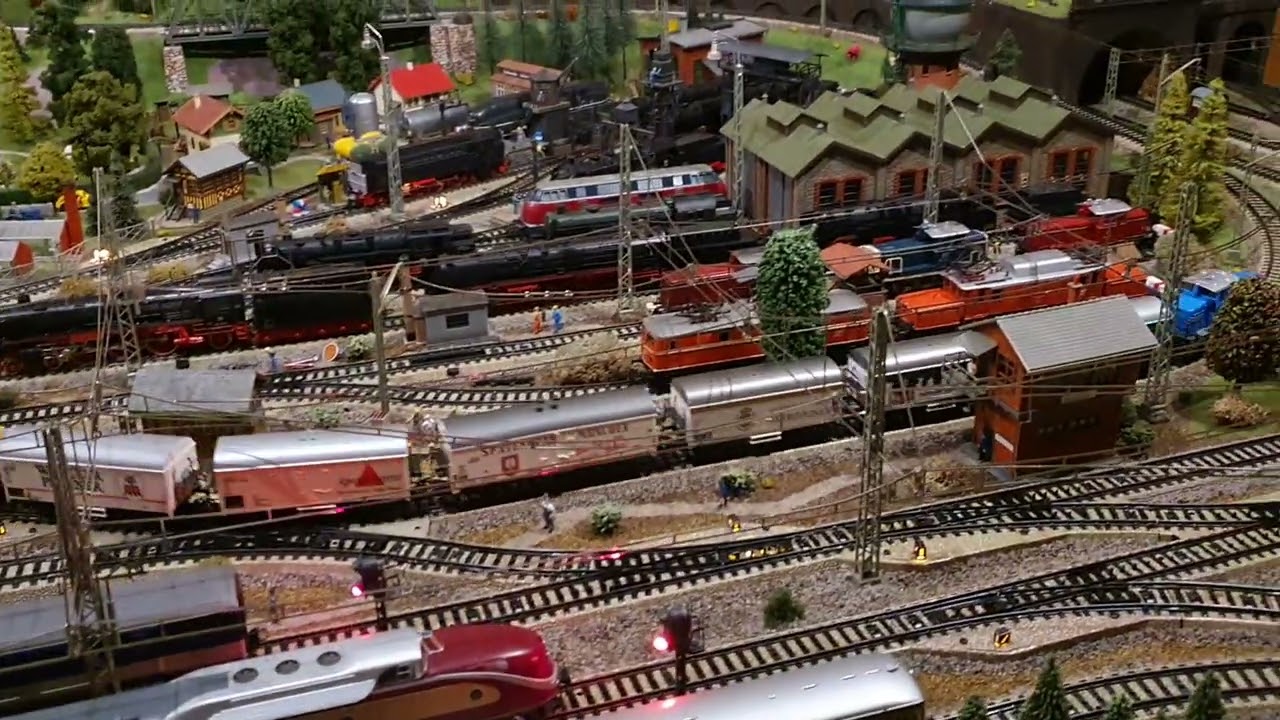 Märklin H0 M-Gleis - Ohne Bier geht gar nichts ....