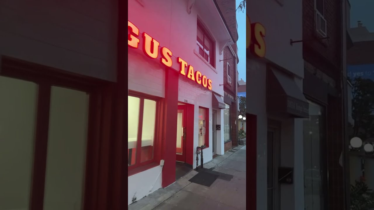 🇨🇦 Kanada Toronto Sokaklarında Gece  Yürüyüşü – Şehir Işıkları ve Gece Atmosferi 🇨🇦