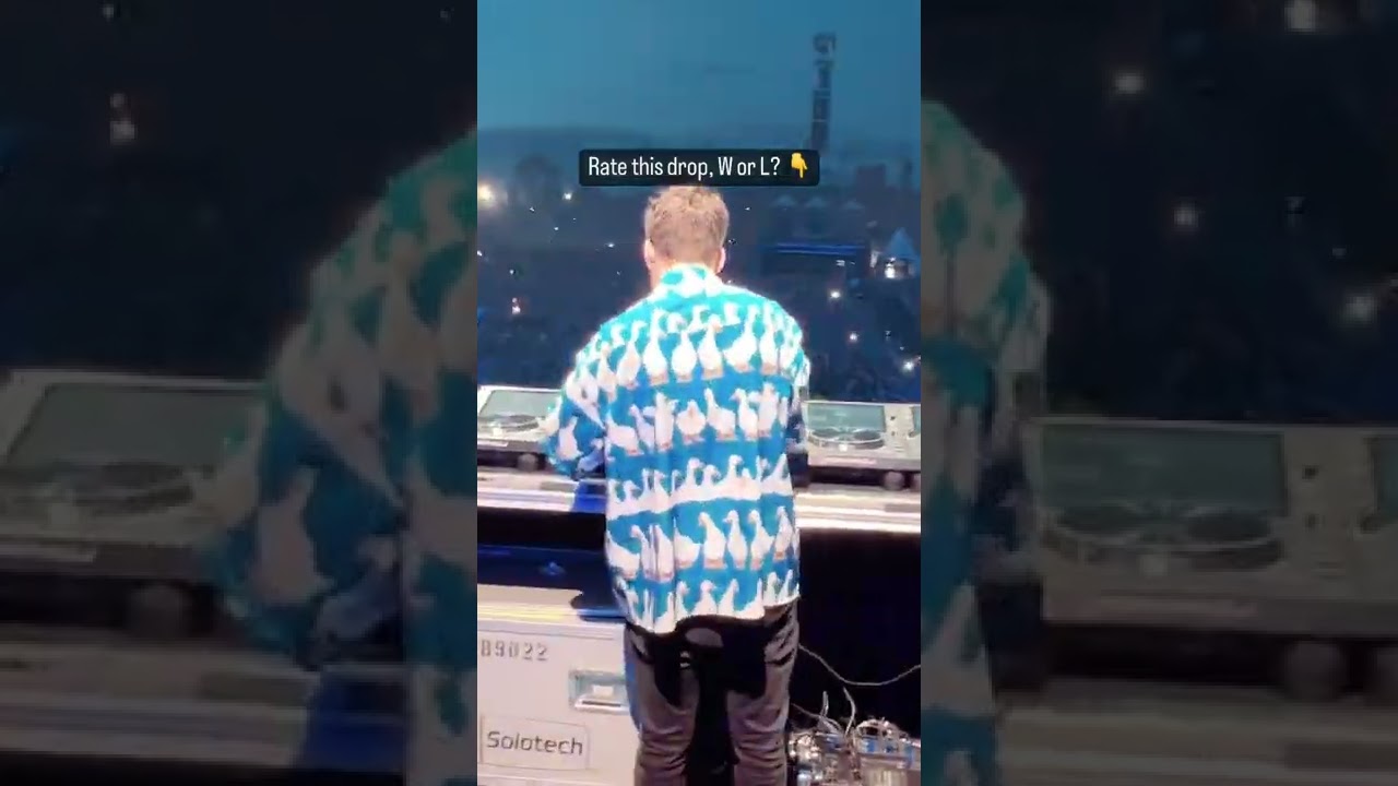 Oliver Heldens playing 