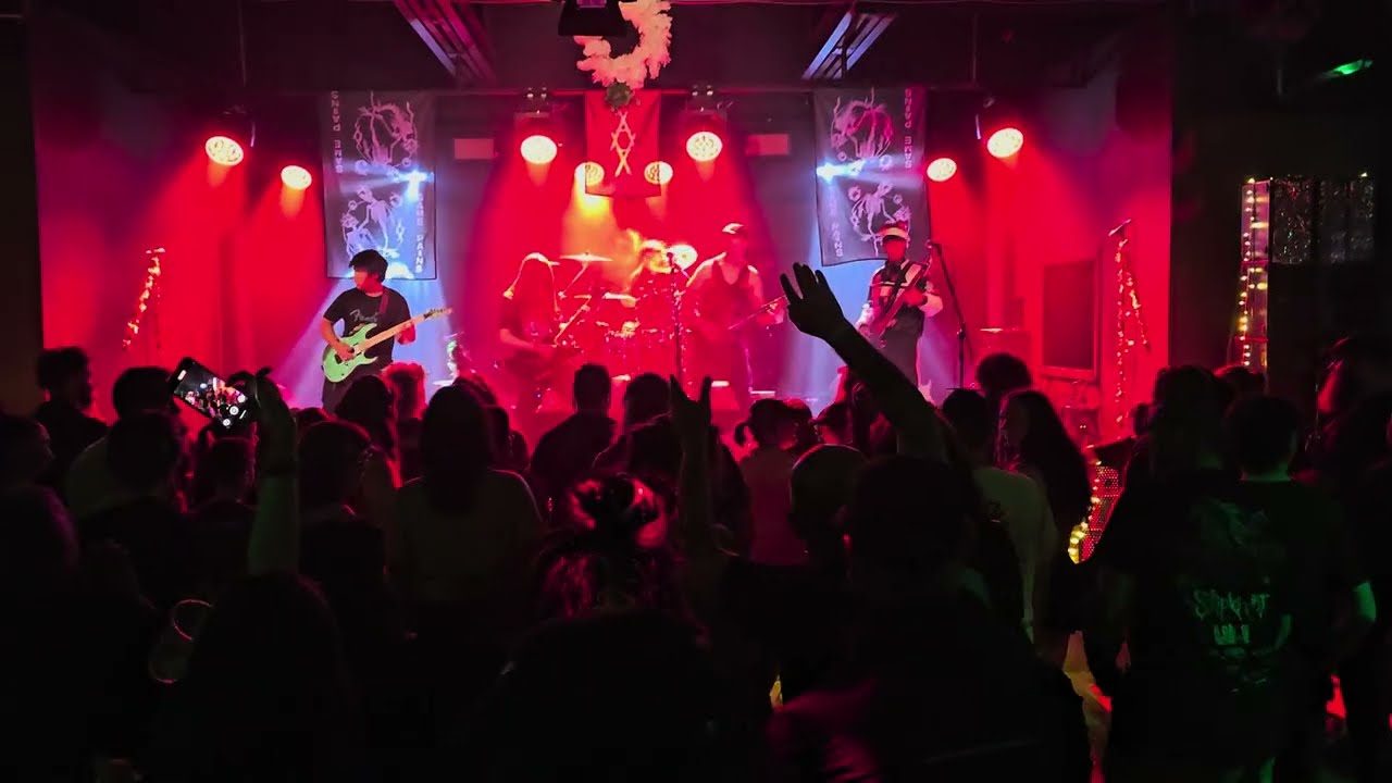 NEXXIUS - 1984 Live ll Same Pains gig