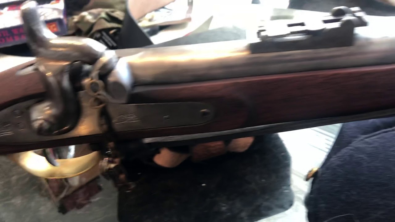 Мушкет Enfield 1853 года производства Armi Sport, сертифицированный DEFARB и имеющий маркировку Конфедерации.