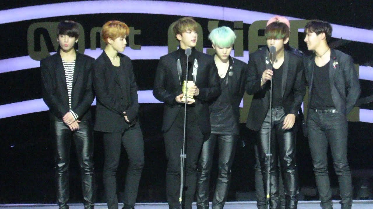 【FANCAM】 BTS - World Performer Award Speech @MAMA 2015 IN Hong Kong