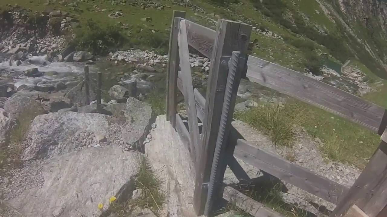 Downhill Hundskehljoch