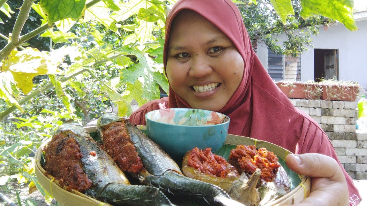 cara masak cencaru sumbat bakar by Kak nur@ tip sambal Tak terburai