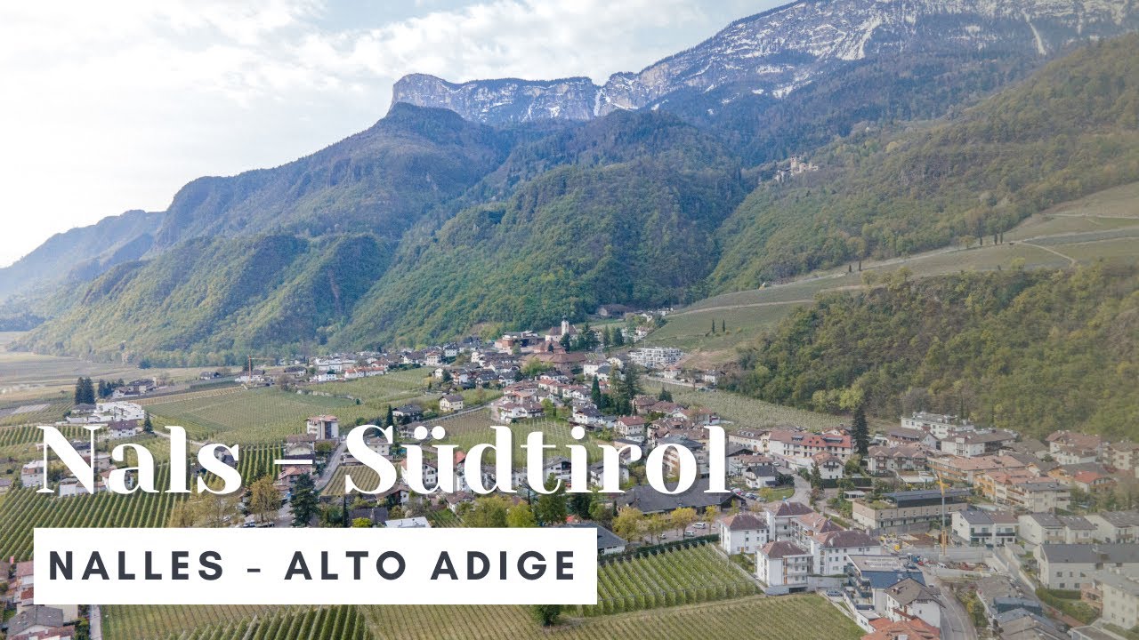 Nals - Südtirol Frühling von Oben | Nalles - Alto Adige Primavera | Stock Video Drone