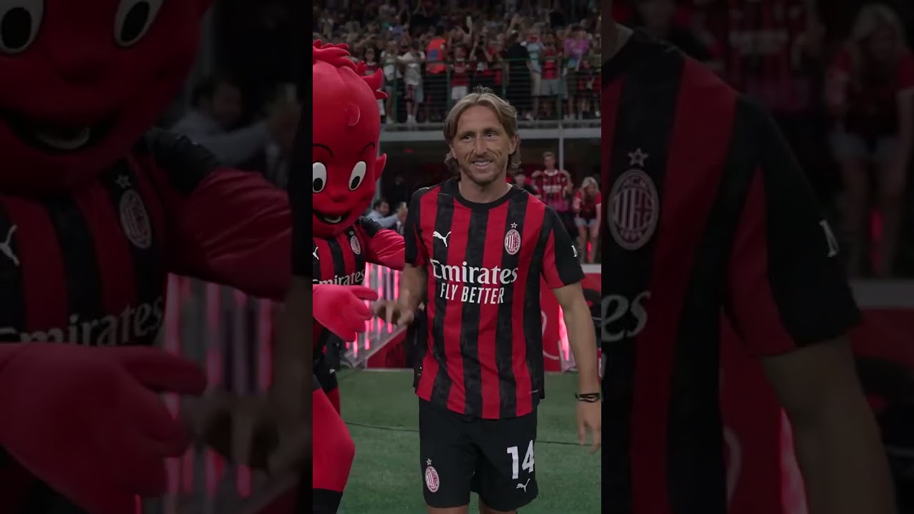 San Siro welcomes Luka Modric 👑🇭🇷